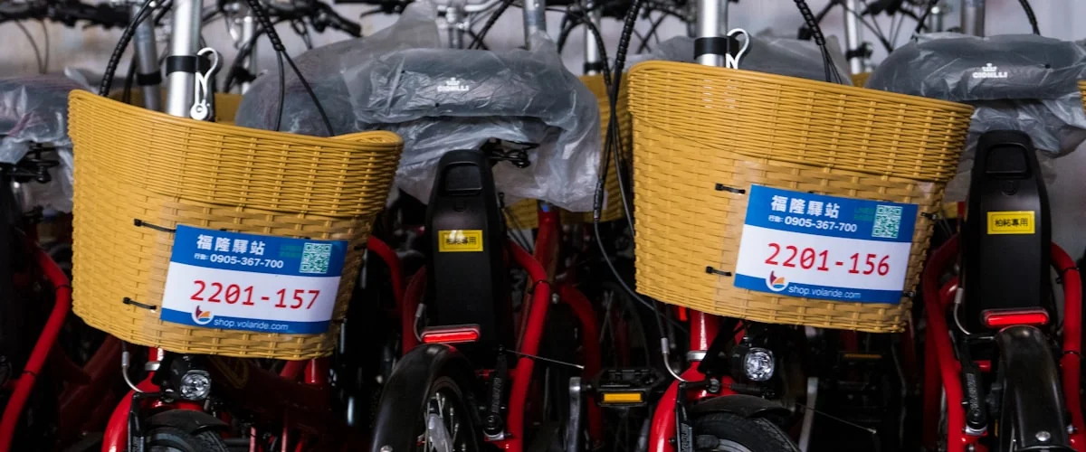 The Delivery E-Bike Boom: A $15B Opportunity for Distributors